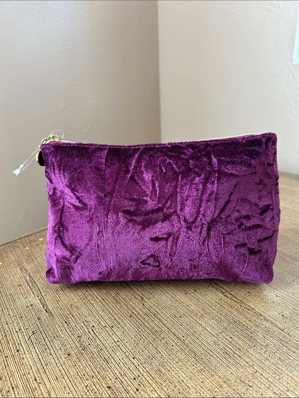 Ulta Beauty Velvet Purple Zip Pouch Clutch/Cosmetic Bag. New With No Tag.